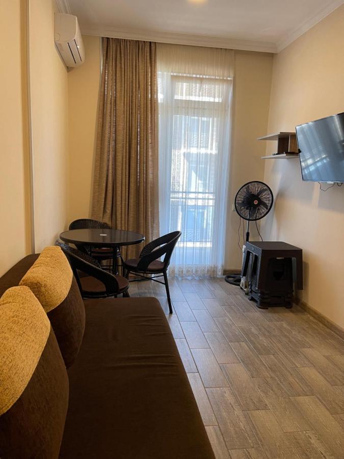 Apartments Kristo Batumi Exterior foto